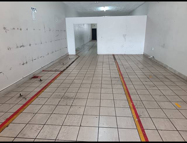 160M² WORKSHOP TO LET IN FLORIDA
